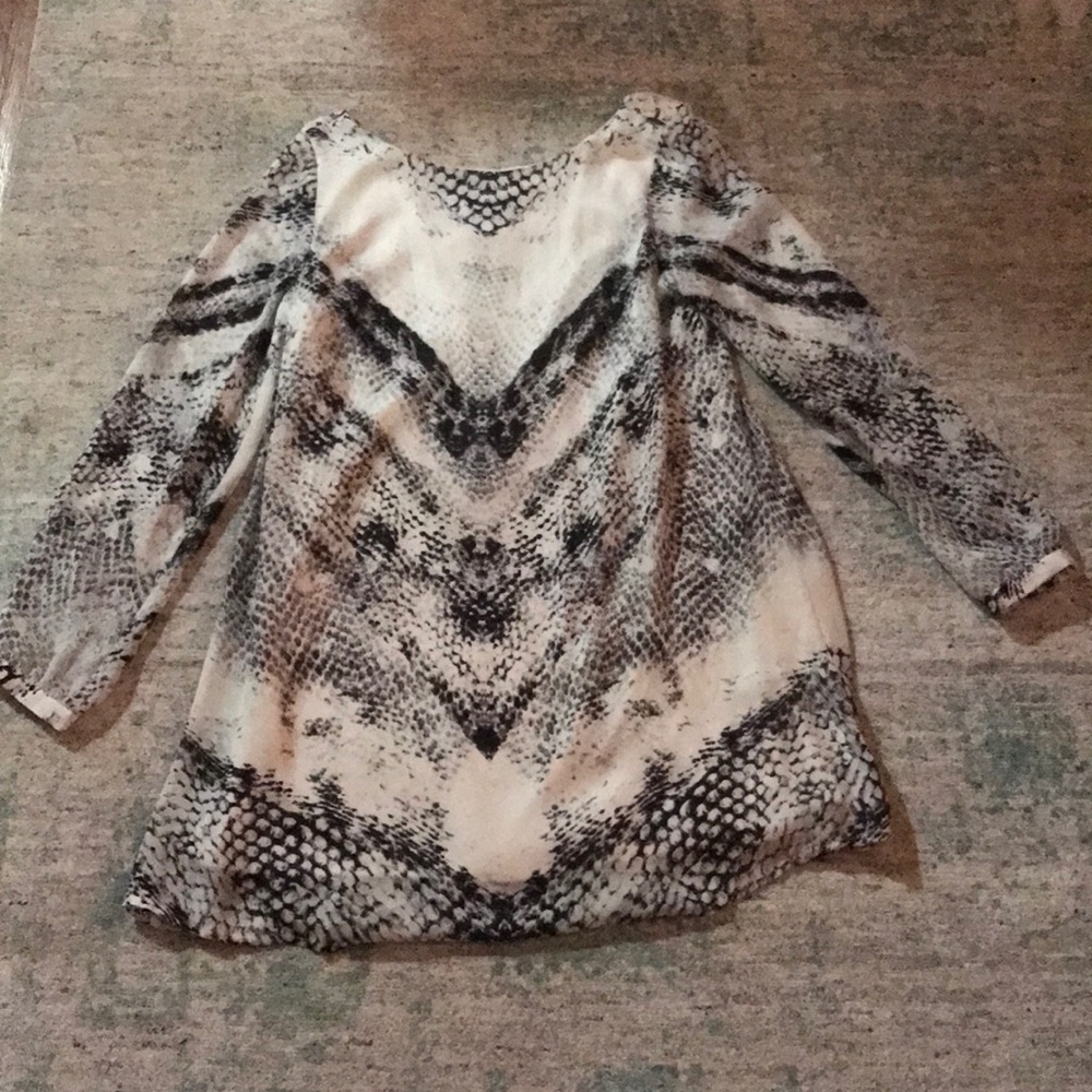 Guess S dress